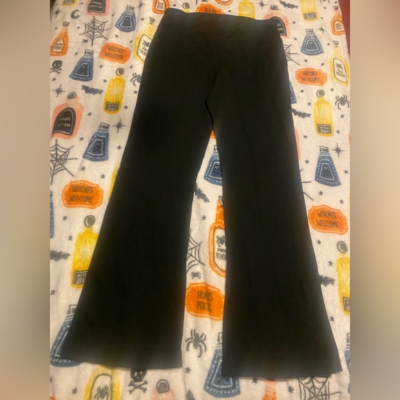 GAIAM Pants & Jumpsuits Gaiam Flare Yoga Pants Poshmark